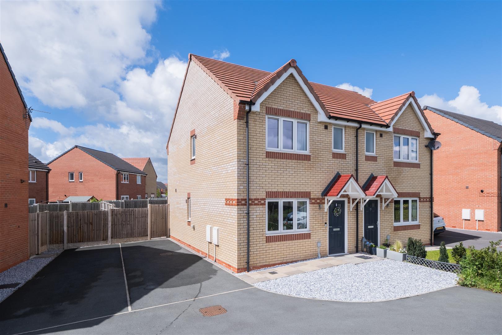 3 bedroom  Semi Detached House for Sale in Winsford